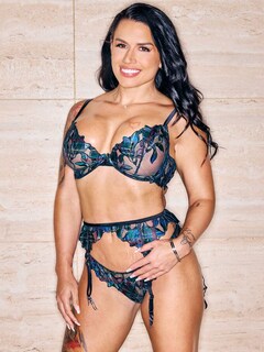 Ева Ангелина